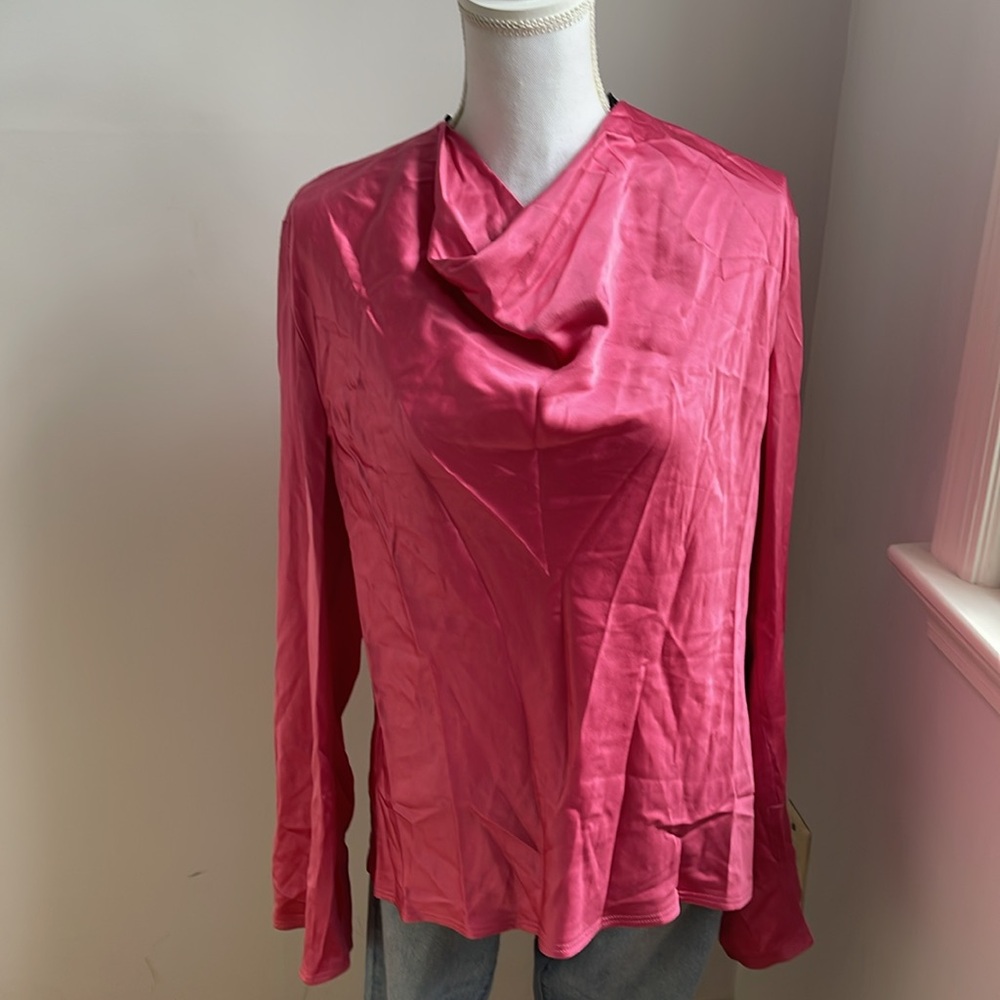 HM pure silk blouse NWT size medium